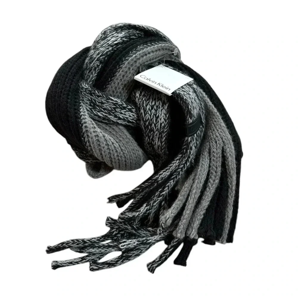 NWT Calvin Klein Black & Gray Colorblock Chunky Raschel Muffler Scarf One Size